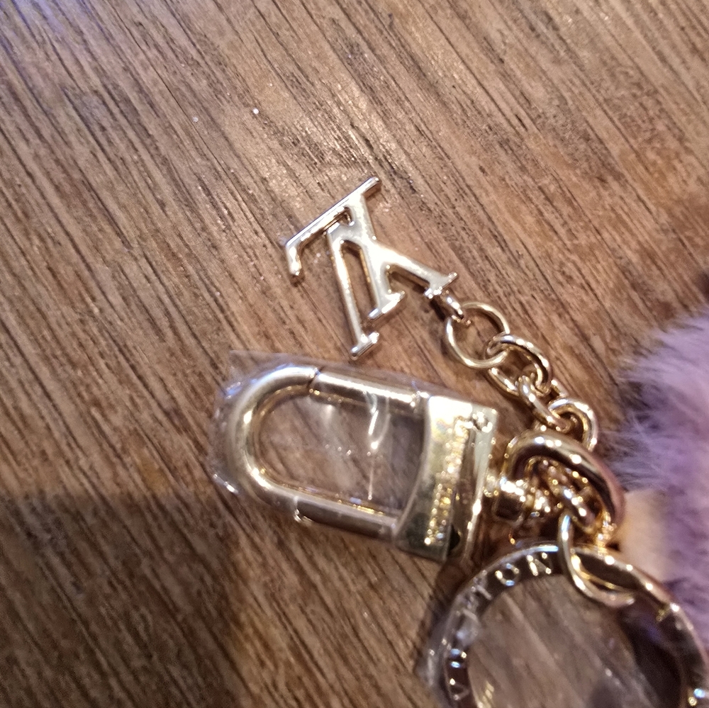 Vivienne Plush Bag Charm/Keychain FULL INCLUSION - Picture 4 of 6